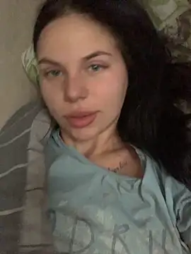 Snapshot of ksenia123 chatting on 11.05.25 ksenia123 online show from 11.05.25