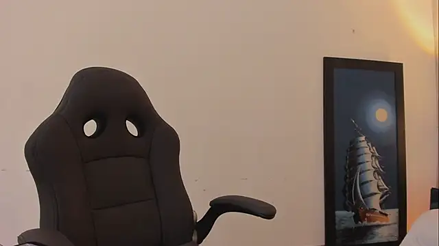 AnnaraLein online show from 12.02.25