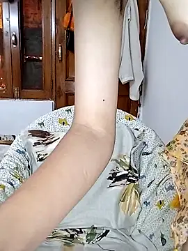 miss raavy online show from 03.28.26