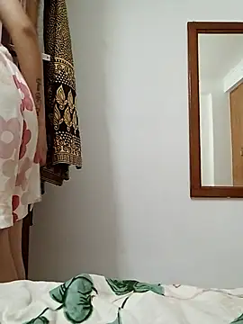 miss raavy online show from 06.27.26