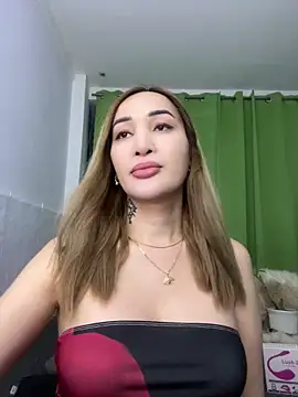 Snapshot of toni_0601 chatting on 10.10.25 toni 0601 online show from 10.10.25