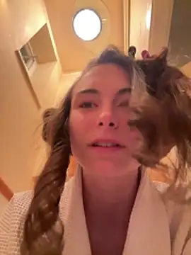 SophiiaStarr online show from 03.22.26