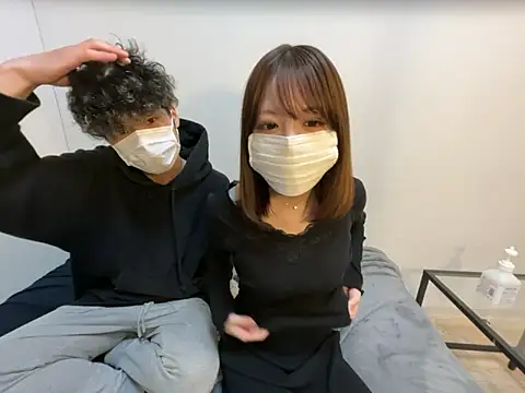 JDsakichan2 online show from 10.21.25