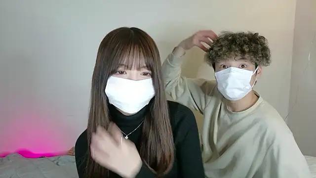 JDsakichan2 online show from 12.17.25