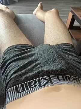 Snapshot of horny_boy_q chatting on 07.17.26 horny boy q online show from 07.17.26