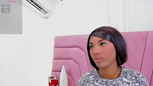 MarianRosse online show from 11.26.25