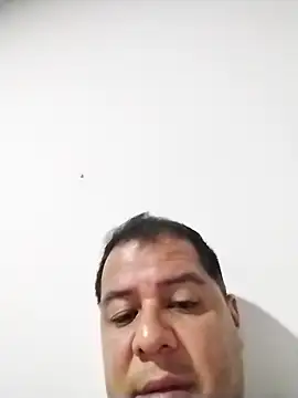 Snapshot of latinblack16 chatting on 11.28.25 latinblack16 online show from 11.28.25