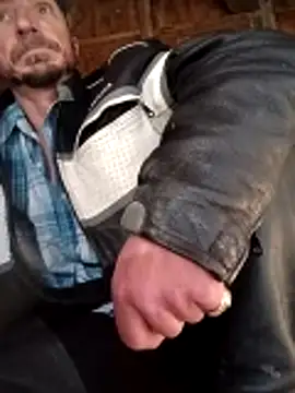 Mrluckstick online show from 03.20.26