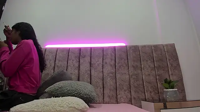 Ambeer fox  online show from 03.11.26