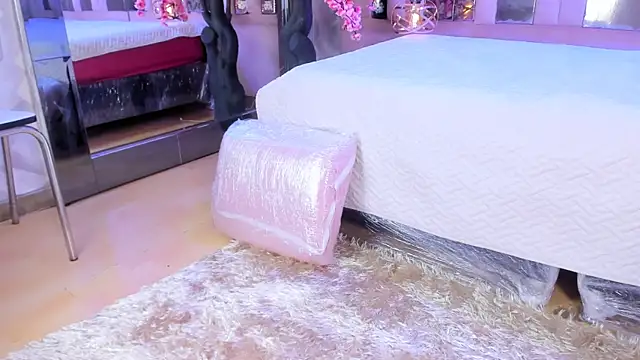 BizzyNoar online show from 09.20.25