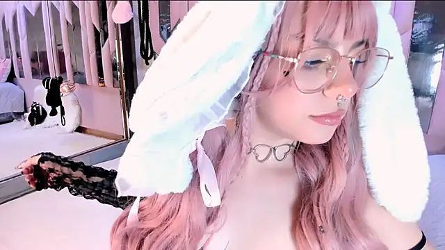 BizzyNoar online show from 02.11.26