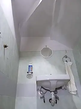 aczinovelez342 online show from 10.25.25