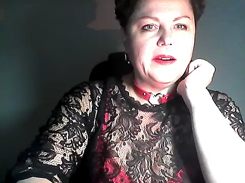 EllaLove2277 online show from 10.14.25