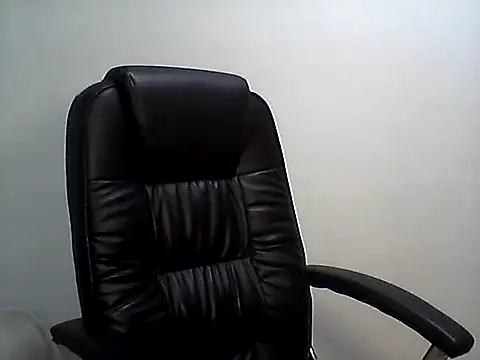 EllaLove2277 online show from 10.17.25