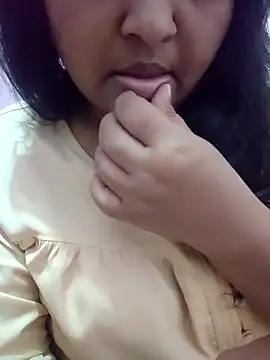 Snapshot of bitch-horny chatting on 10.09.25 bitch-horny online show from 10.09.25