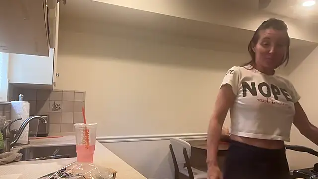 NurseStephania online show from 10.06.25