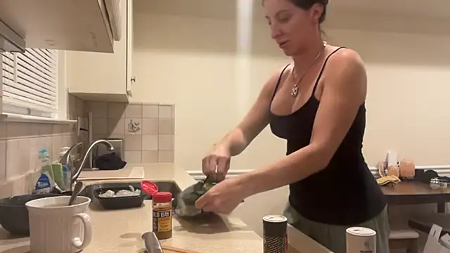 NurseStephania online show from 11.21.25