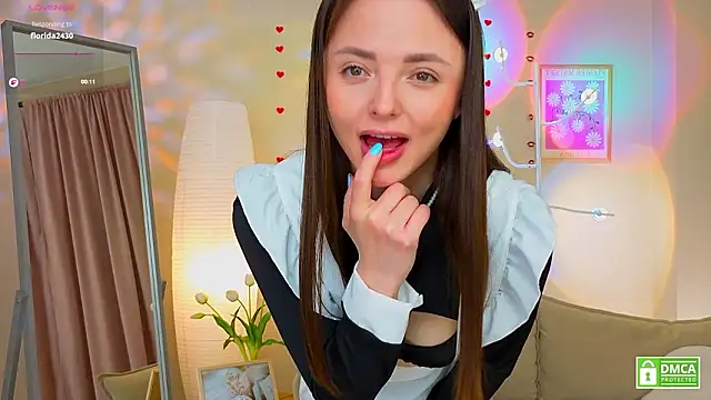 OliviaKis  online show from 03.11.26