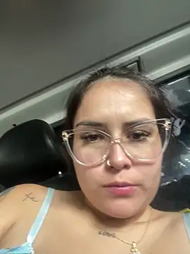 amberbakee online show from 10.19.25