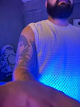 Snapshot of THEDICKBOY17 chatting on 09.19.25 THEDICKBOY17 online show from 09.19.25