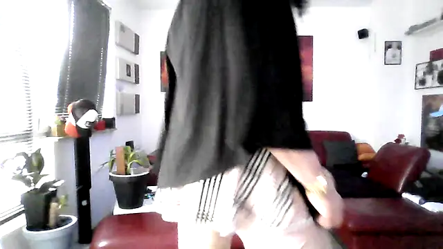 hellgirl1980 online show from 09.09.25