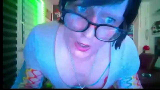 hellgirl1980 online show from 05.08.26