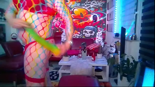 hellgirl1980 online show from 05.12.26