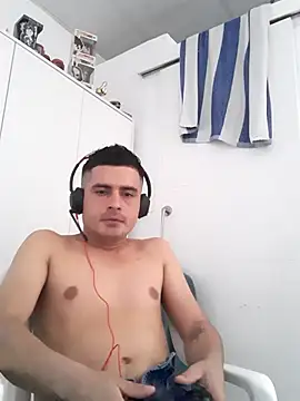 Andr3s69xxx online show from 04.26.26