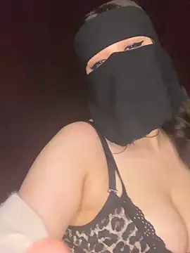 RooVaaN-Xx online show from 12.18.25