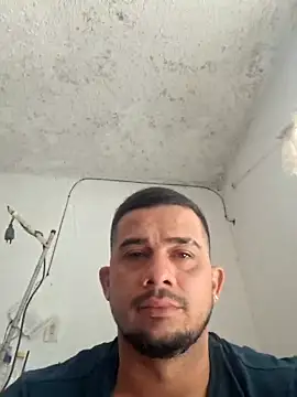 yeffito1 online show from 09.10.25