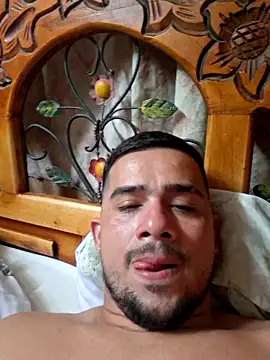 yeffito1 online show from 09.24.25