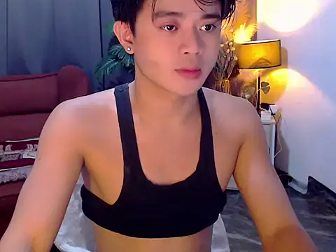 NautyBoyBrazeen 143 online show from 07.17.26