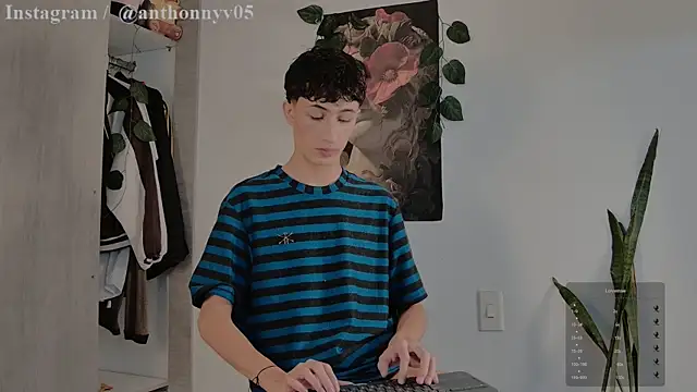 anthonny 05 online show from 09.21.25