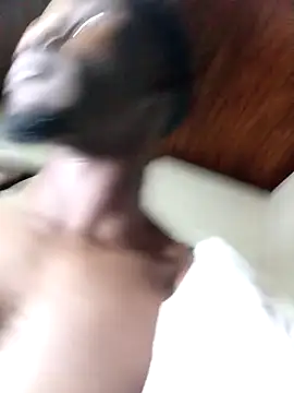 Snapshot of donchico0 chatting on 09.19.25 donchico0 online show from 09.19.25