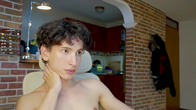 Snapshot of boream chatting on 09.10.25 boream online show from 09.10.25