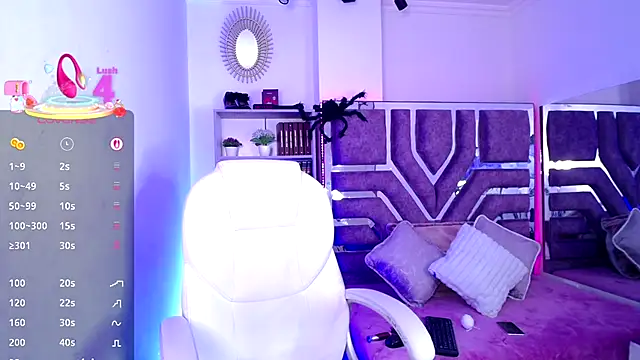 Eva Walker  online show from 10.16.25