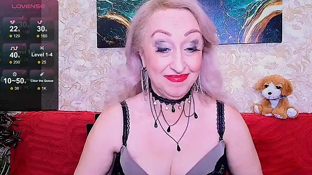 Snapshot of _Sara__Smith_ chatting on 05.27.26 Sara Smith online show from 05.27.26