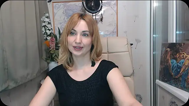 Snapshot of KatrinAlluring chatting on 05.31.26 KatrinAlluring online show from 05.31.26