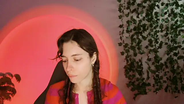 Snapshot of Yoka_paradoXXX chatting on 09.19.25 Yoka paradoXXX online show from 09.19.25