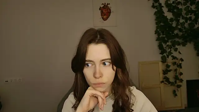 Snapshot of Yoka_paradoXXX chatting on 10.21.25 Yoka paradoXXX online show from 10.21.25