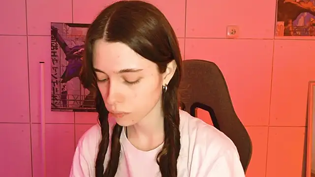 Yoka paradoXXX online show from 01.10.26