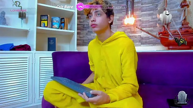 Snapshot of PoisonGuys chatting on 11.15.25 PoisonGuys online show from 11.15.25