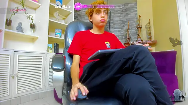 Snapshot of PoisonGuys chatting on 11.18.25 PoisonGuys online show from 11.18.25