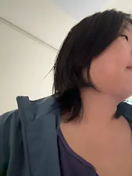 Fengbaby-555 online show from 04.22.26