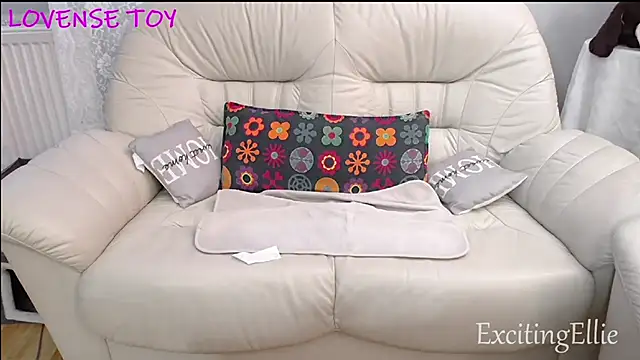 ExcitingEllie online show from 07.16.26