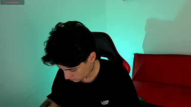 PeytonBox online show from 11.21.25