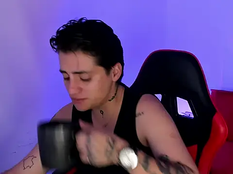 PeytonBox online show from 12.01.25