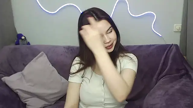 GloriyaDre online show from 11.13.25