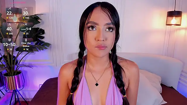 Snapshot of Dafne_Hillss chatting on 11.21.25 Dafne Hillss online show from 11.21.25