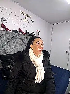 Shantey Laurent online show from 02.05.26